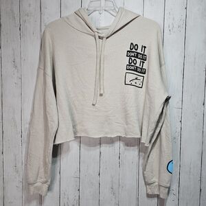 Ohmonah Women's Cartoon Angel Devil Cropped Hoodie Graphic Sweatshirt Size 2XL.